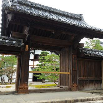 霊洞院（僧堂）